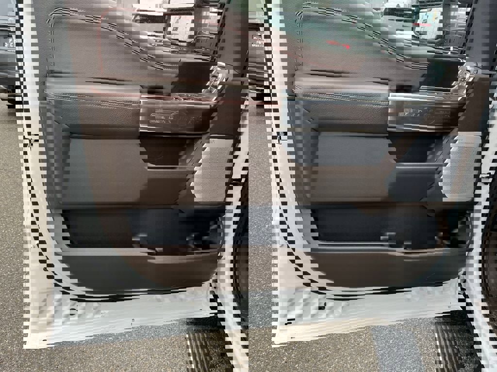 New 2026 Ford F250 King Ranch image 11