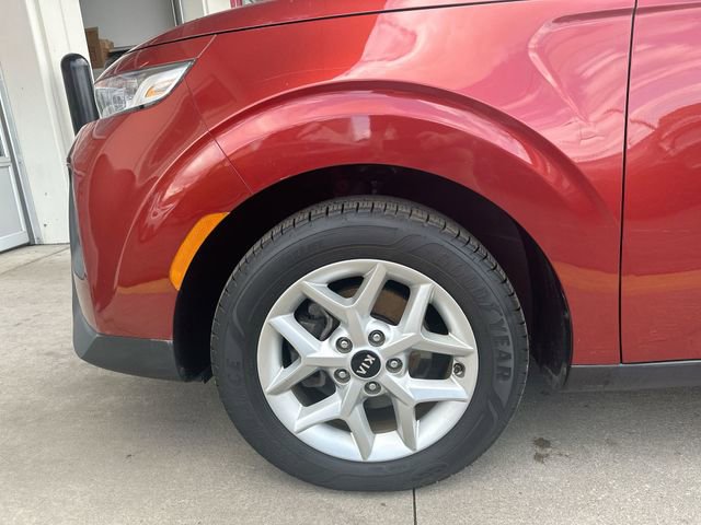 Certified 2020 Kia Soul S FWD image 19