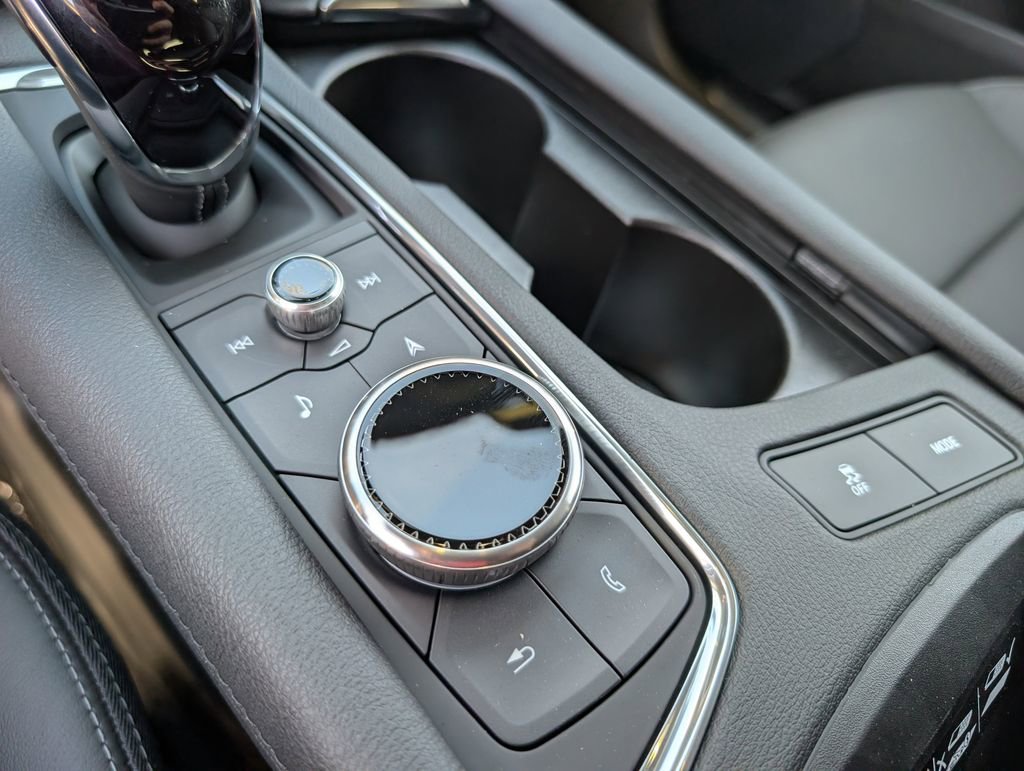 New 2026 Cadillac XT5 Premium Luxury AWD/4WD image 29