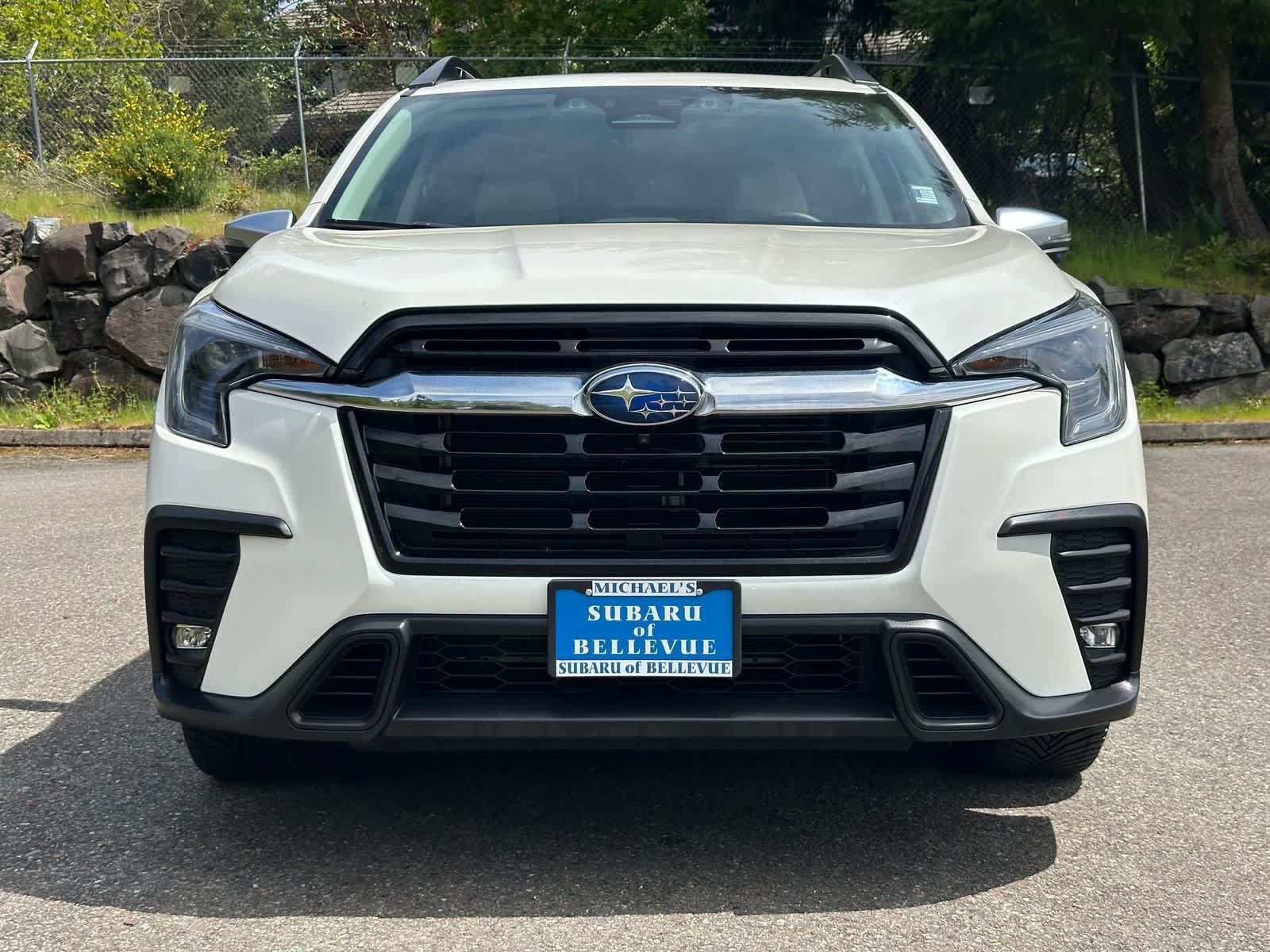 Certified 2023 Subaru Ascent Limited w/ Technology Package AWD/4WD image 5
