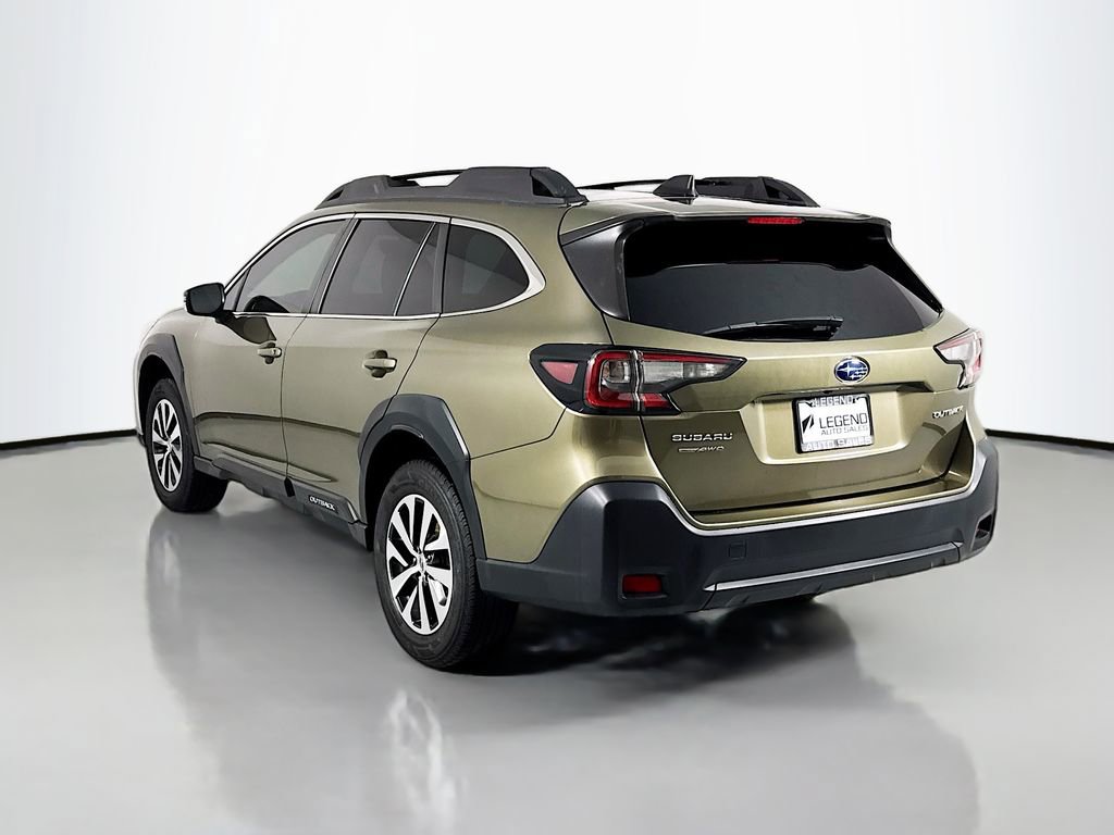 Used 2024 Subaru Outback Premium image 9