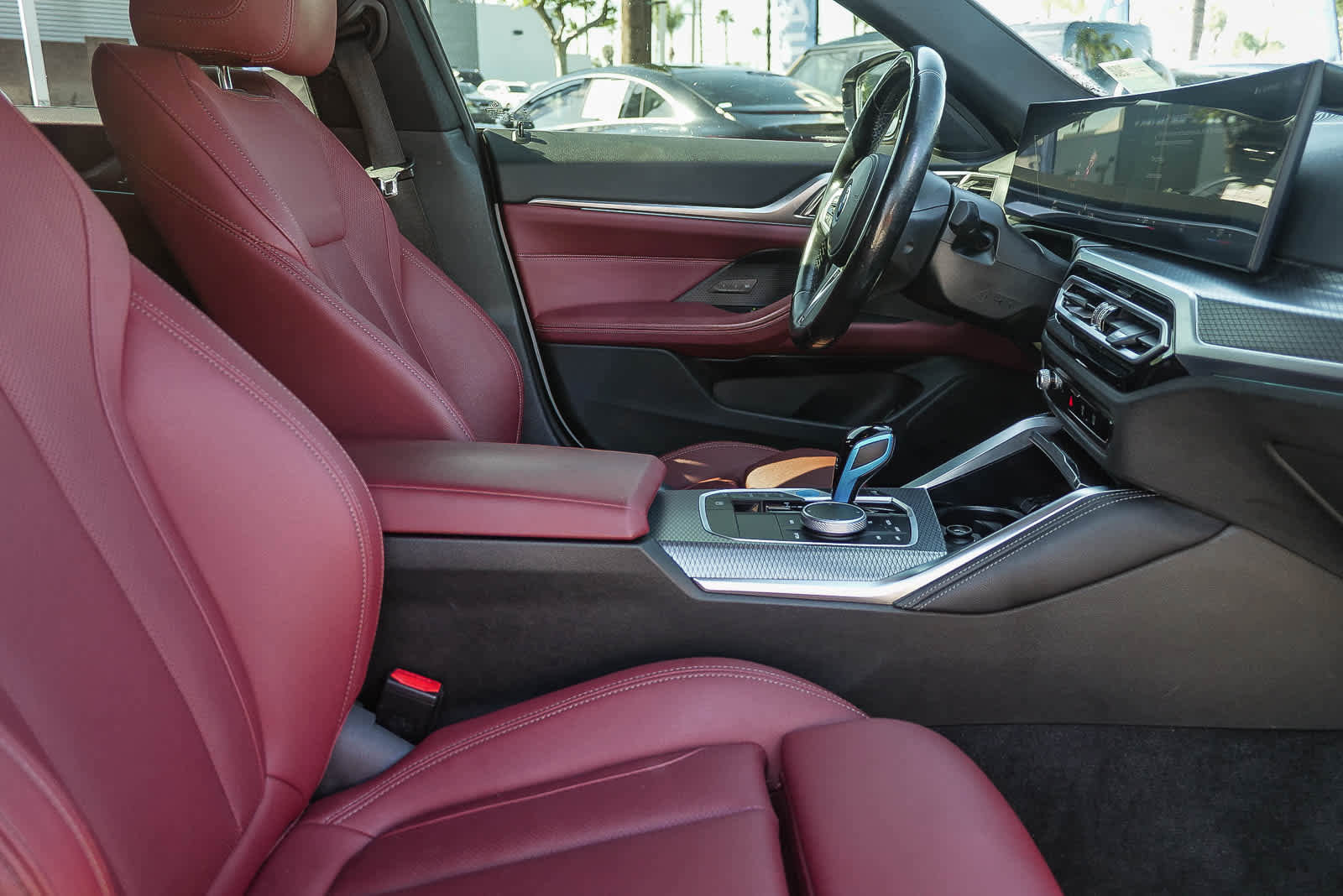 Used 2023 BMW i4 eDrive40 w/ M Sport Package image 16