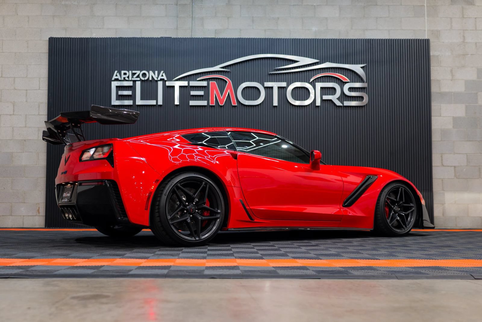 Used 2019 Chevrolet Corvette ZR1 RWD image 22