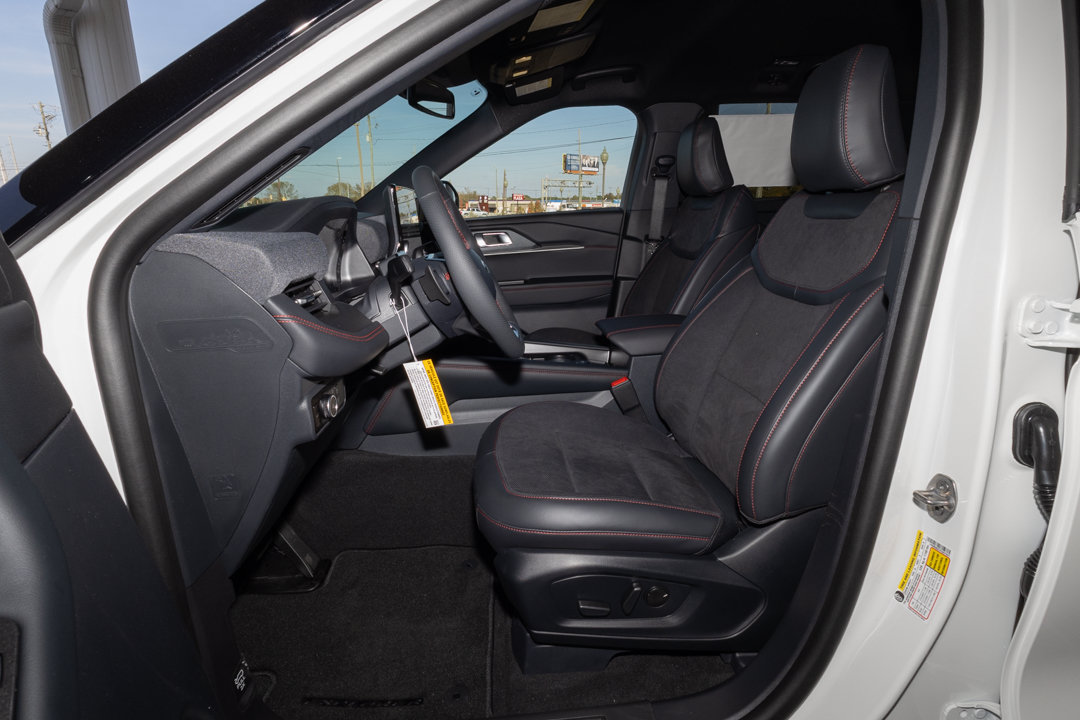 New 2026 Ford Explorer ST AWD/4WD image 10