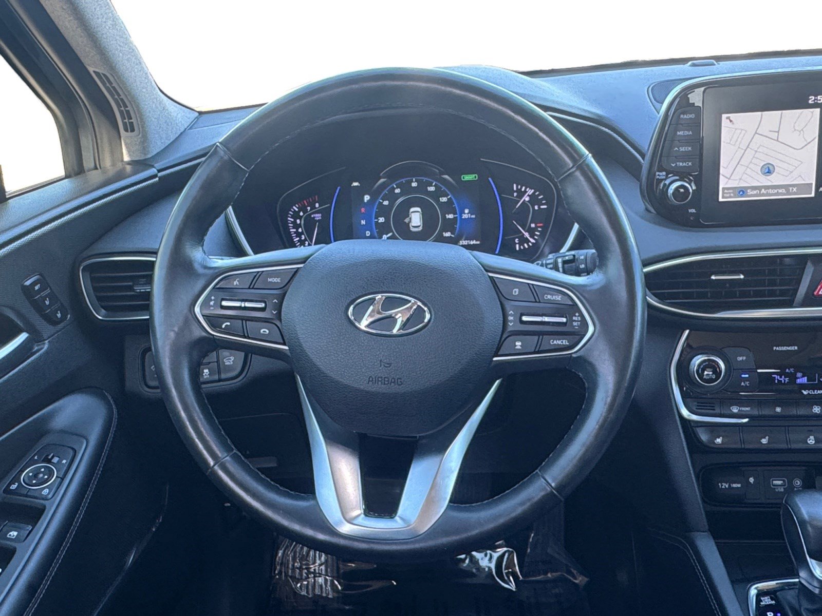 Used 2019 Hyundai Santa Fe FWD image 12