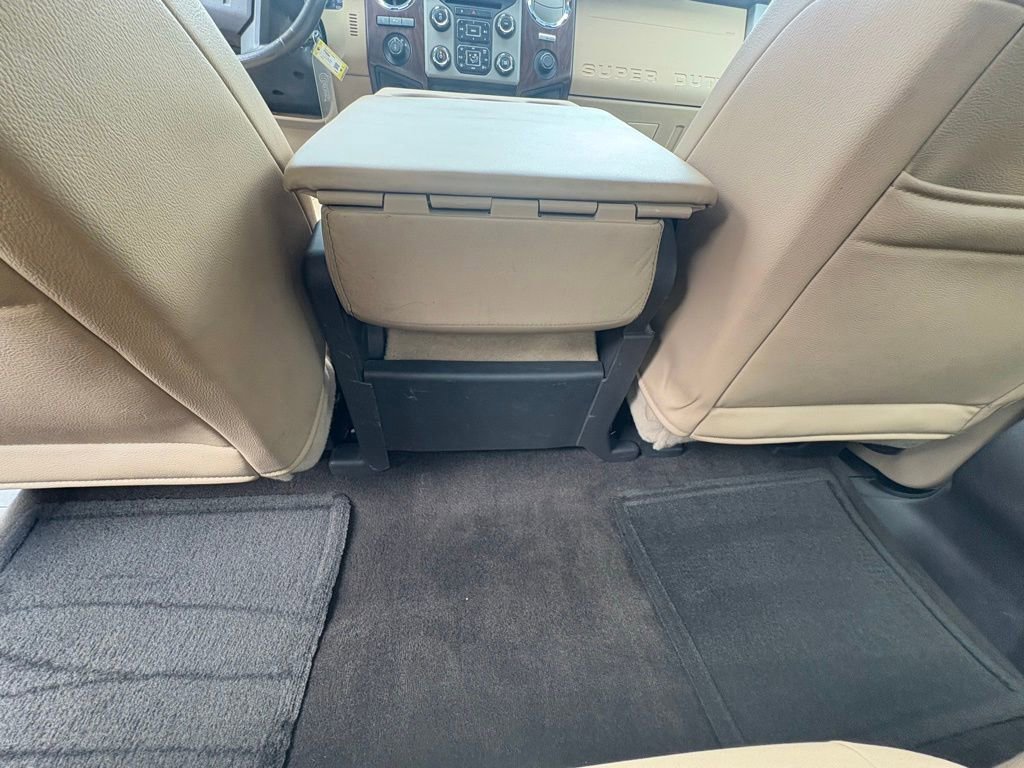 Used 2013 Ford F250 Lariat w/ Lariat Interior Pkg image 28