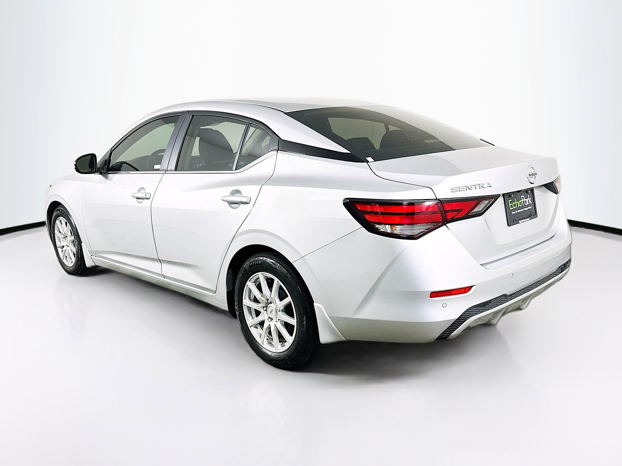 Used 2023 Nissan Sentra S image 5