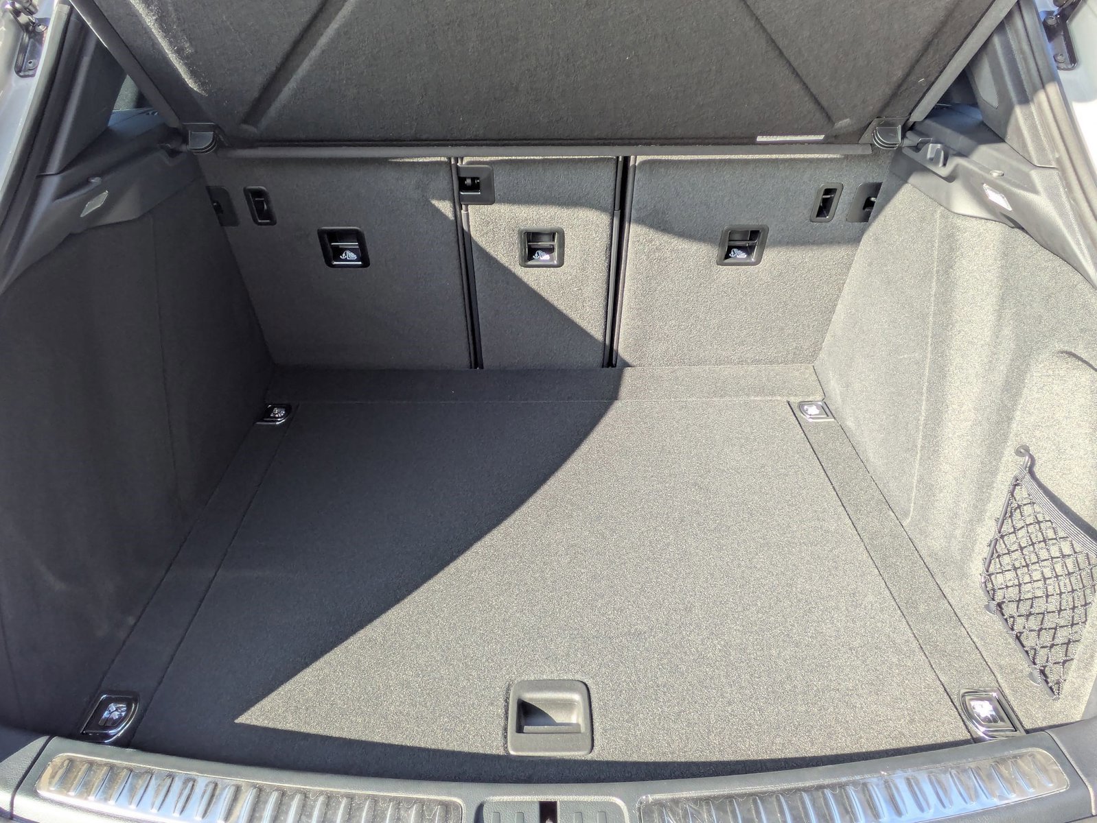 New 2025 Porsche Macan S image 23