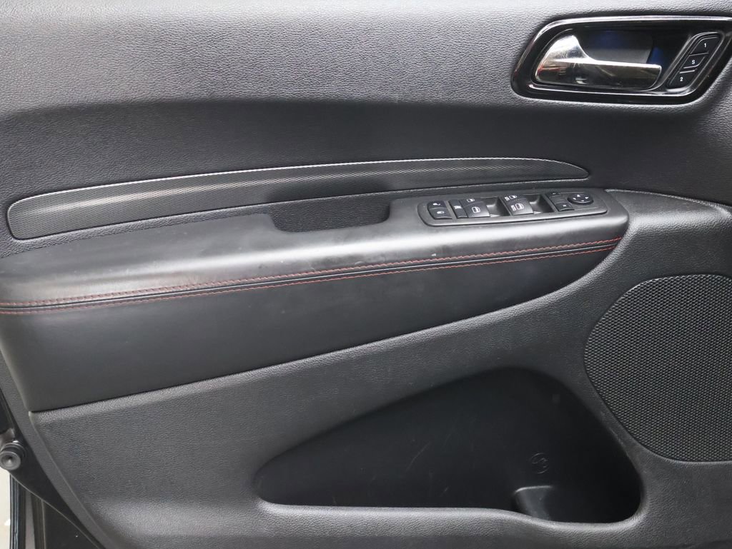 Used 2023 Dodge Durango R/T RWD image 17