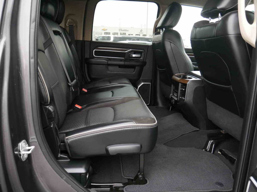 Certified 2022 RAM 2500 Laramie image 31