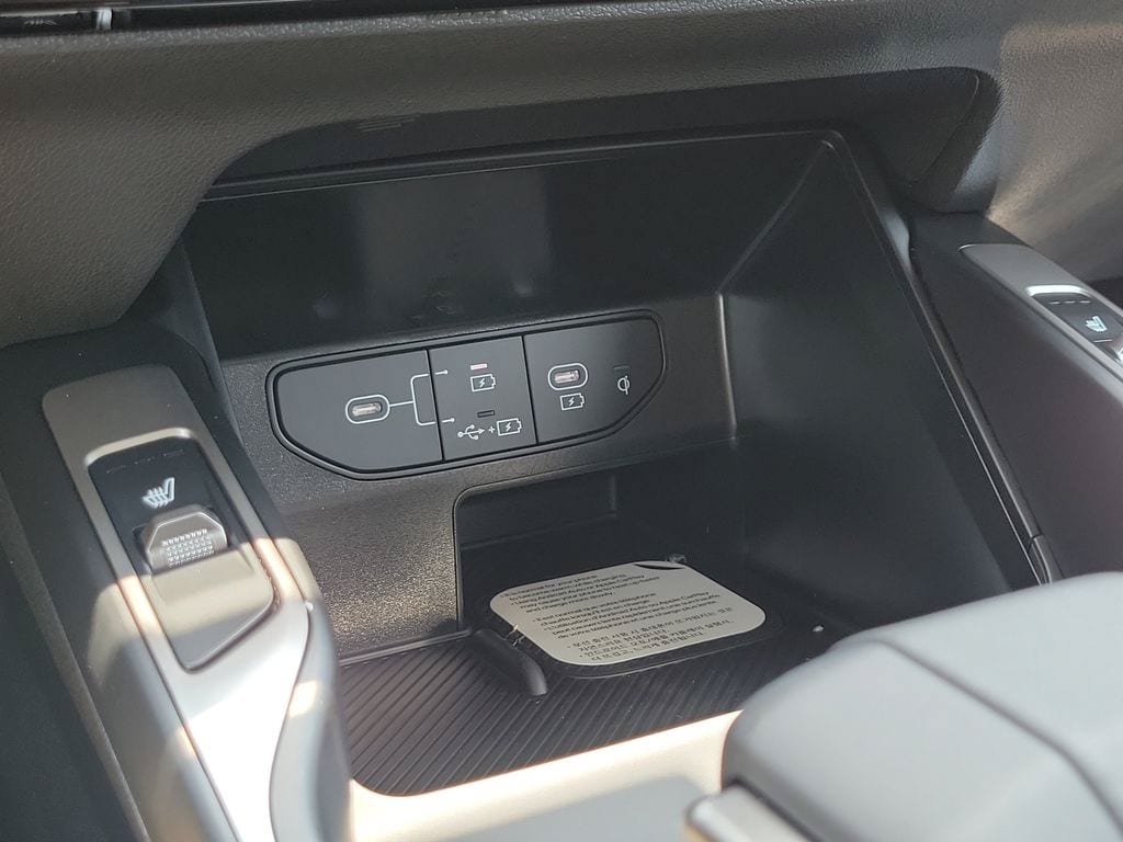 New 2026 Kia Sorento S AWD/4WD image 17