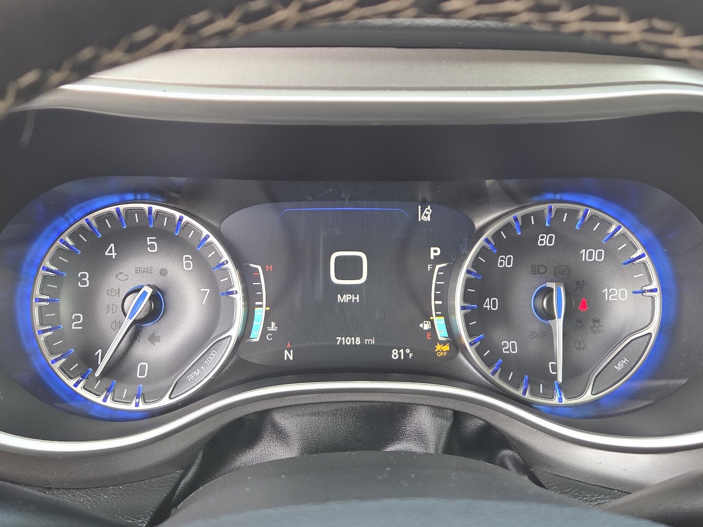 Used 2023 Chrysler Pacifica Touring-L FWD image 27