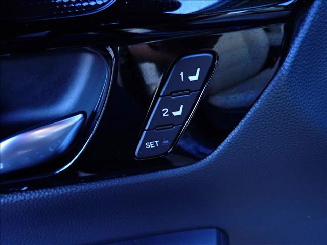 Used 2025 Honda CR-V EX-L image 17
