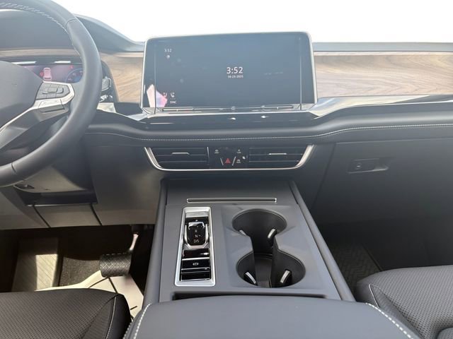 New 2026 Volkswagen Atlas SE image 11