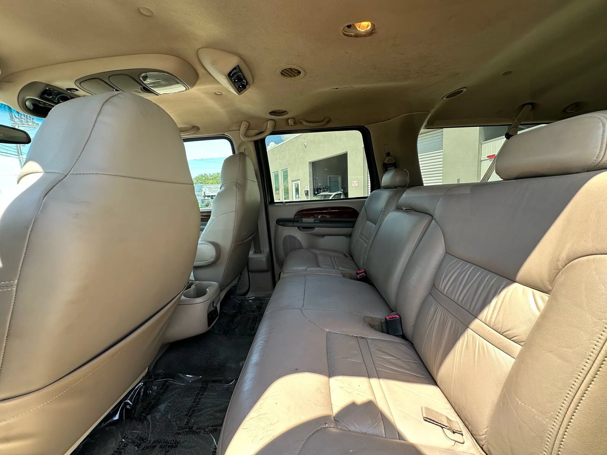 Used 2000 Ford Excursion Limited RWD image 9