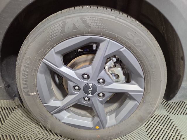 Certified 2025 Kia K4 FWD image 10