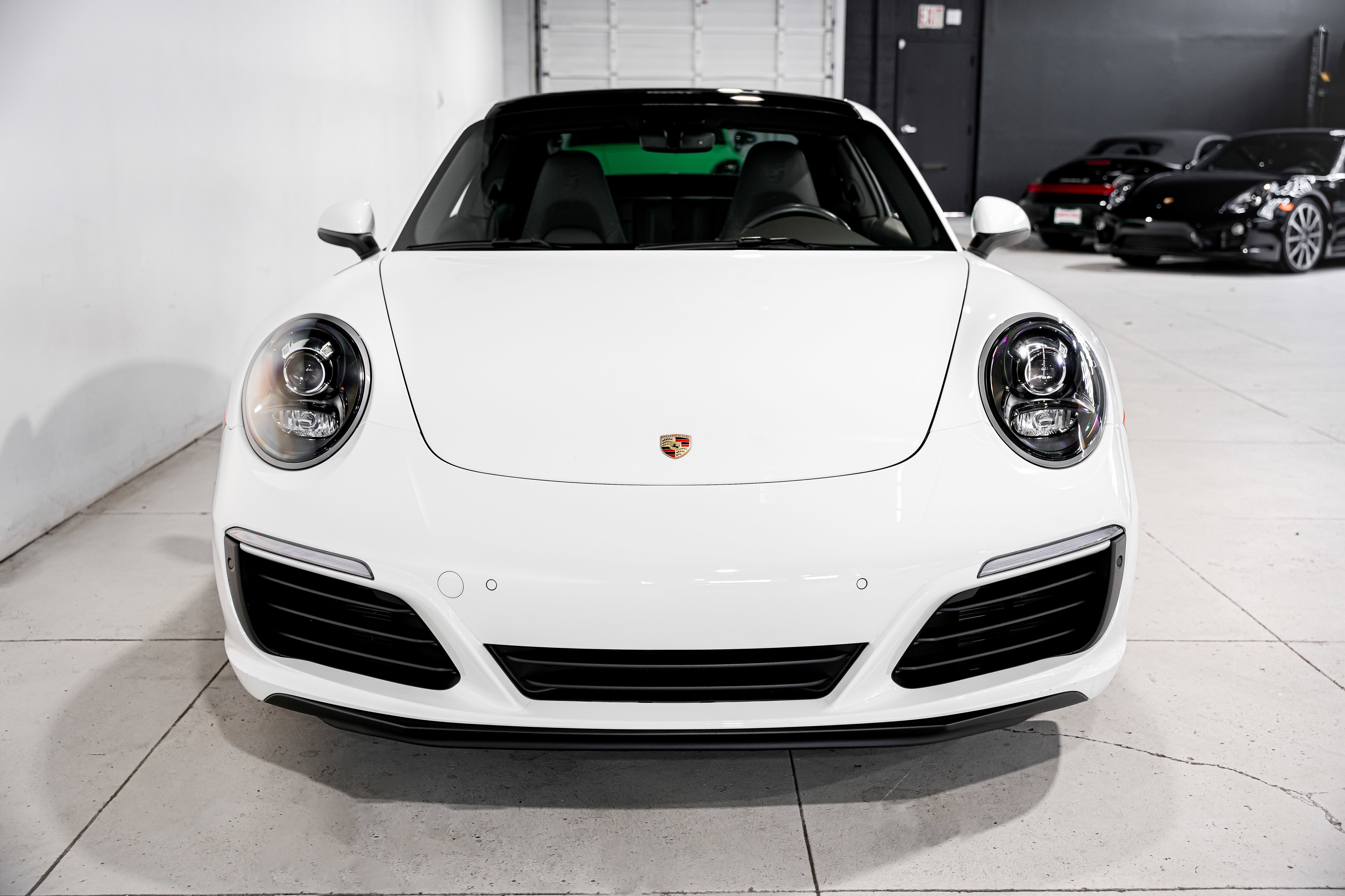 Used 2019 Porsche 911 Carrera S image 5