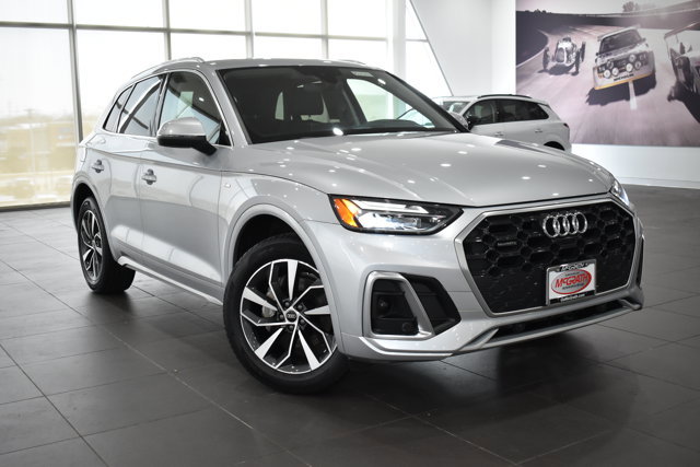Used 2023 Audi Q5 2.0T Premium Plus w/ Premium Plus Package image 40