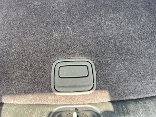 Certified 2024 Jeep Compass Sport image 40