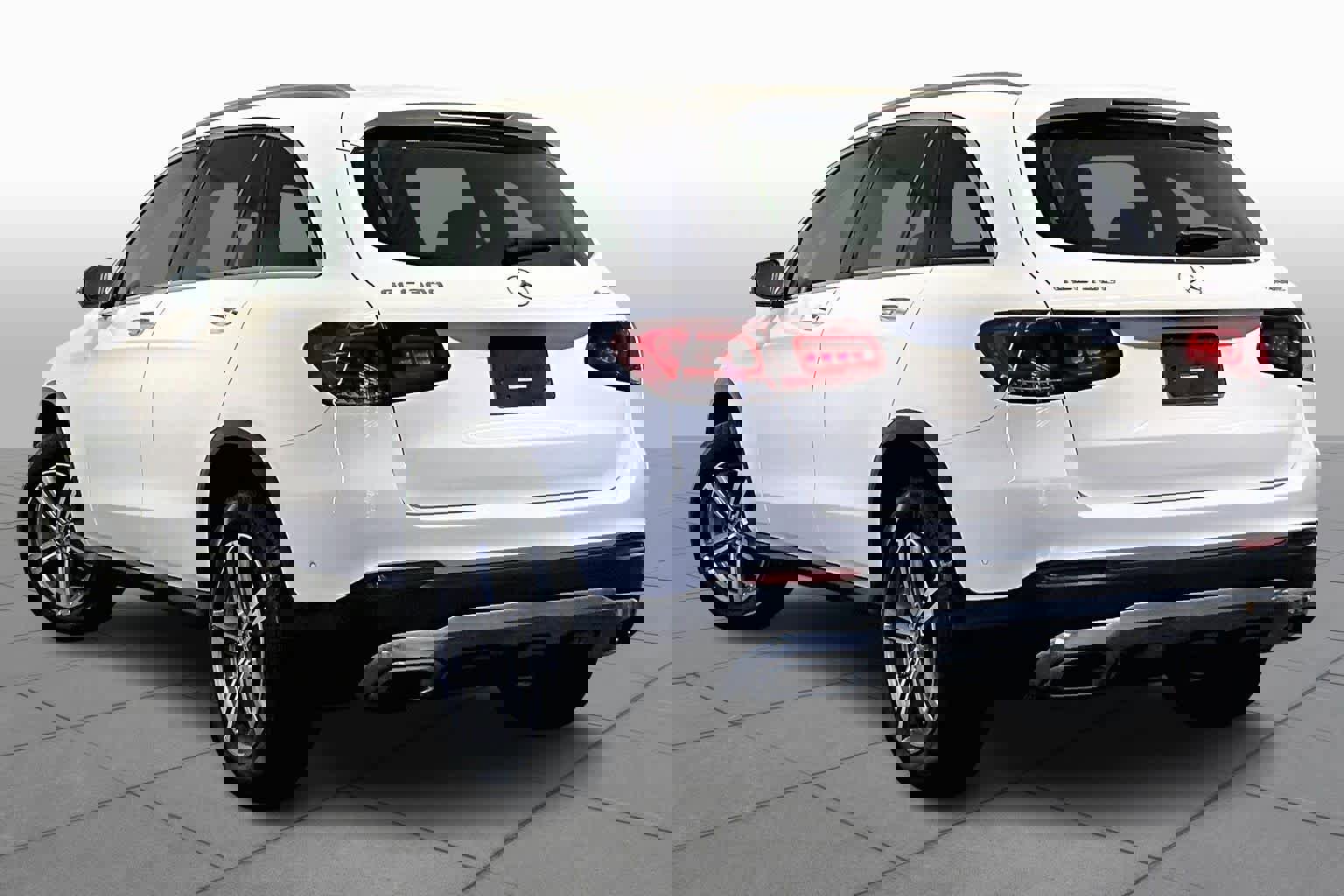 Certified 2021 Mercedes-Benz GLC 300 4MATIC image 12