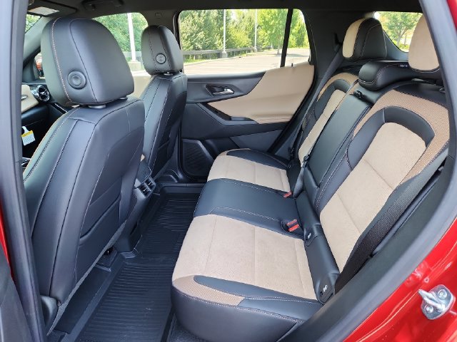 New 2027 Chevrolet Equinox ACTIV w/ Safety and Technology Package AWD/4WD image 15