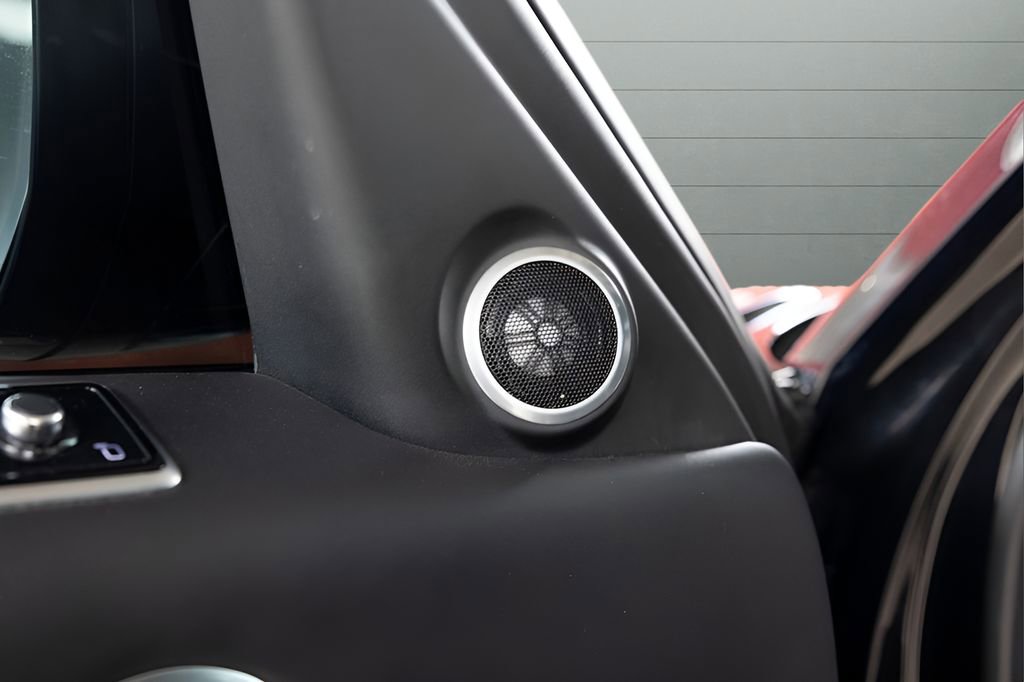 Used 2020 Land Rover Range Rover Sport HSE Dynamic image 38