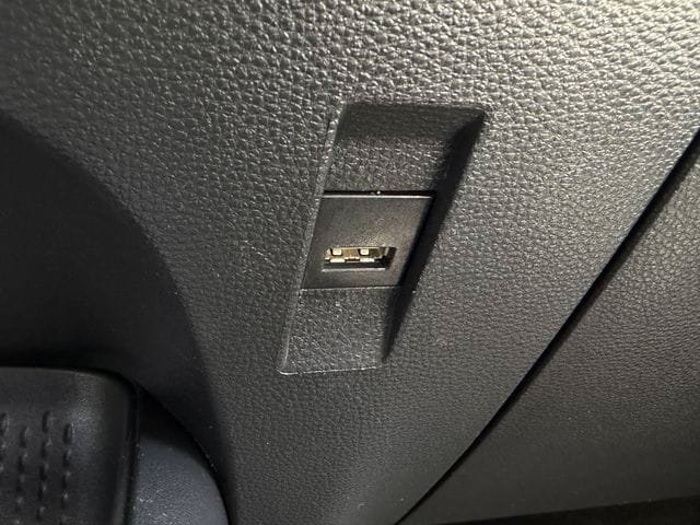 Used 2022 Toyota Corolla LE FWD image 20