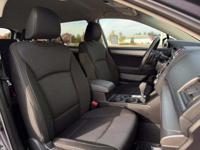 Used 2017 Subaru Outback 2.5i Premium AWD/4WD image 14