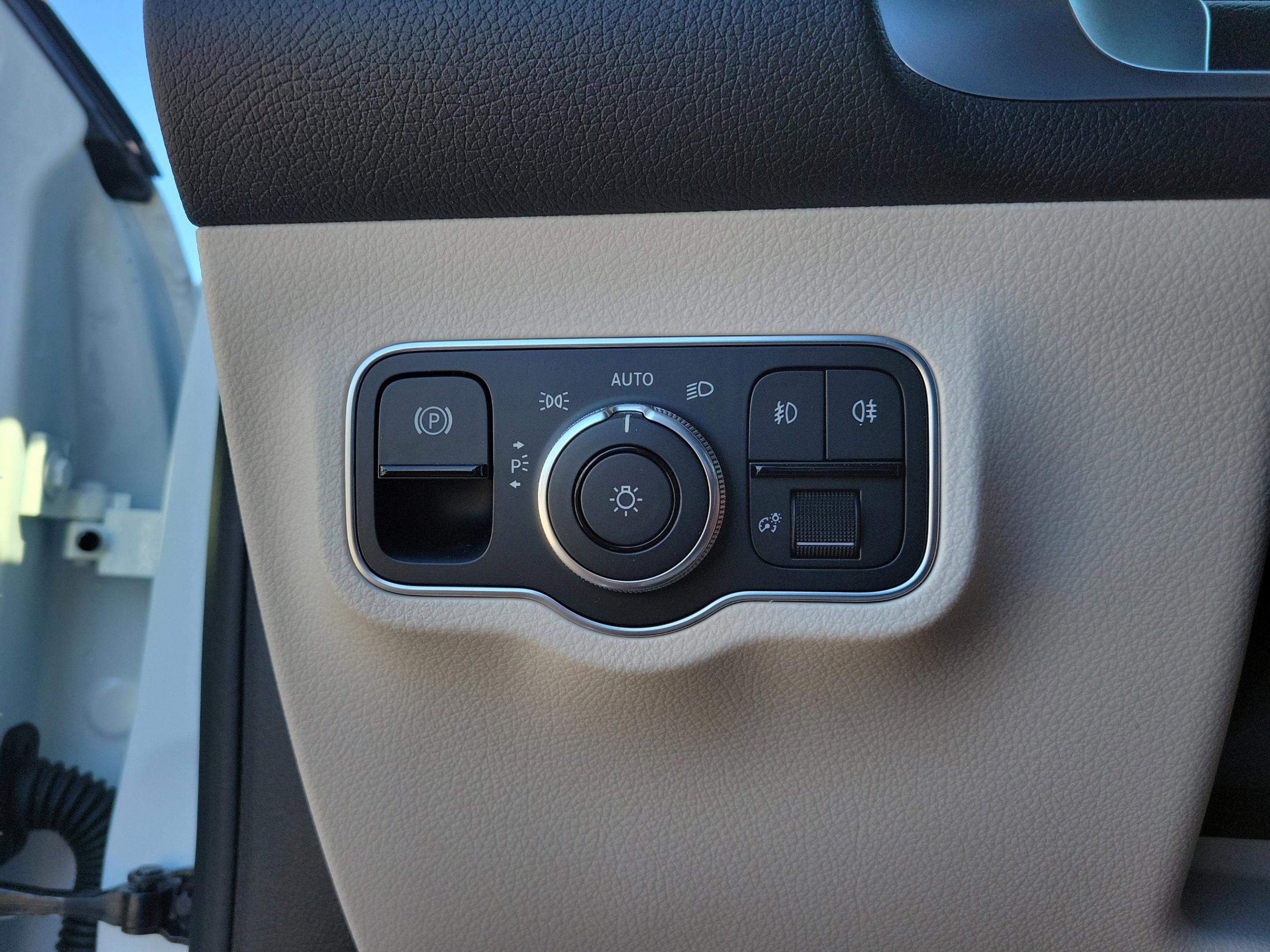 Certified 2026 Mercedes-Benz GLB 250 GLB 250 image 23