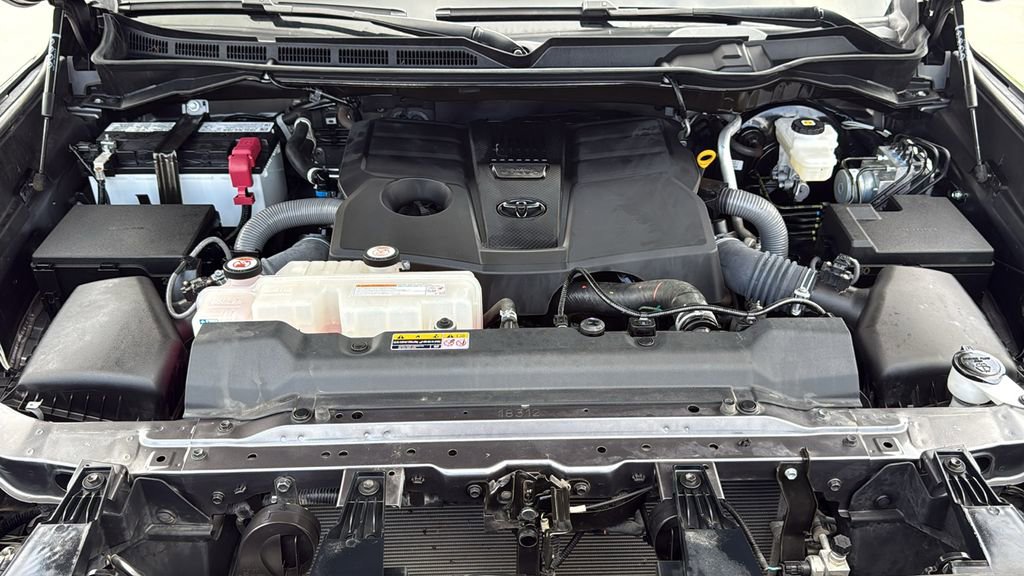Used 2024 Toyota Tundra SR5 w/ SR5 Premium Package RWD image 34