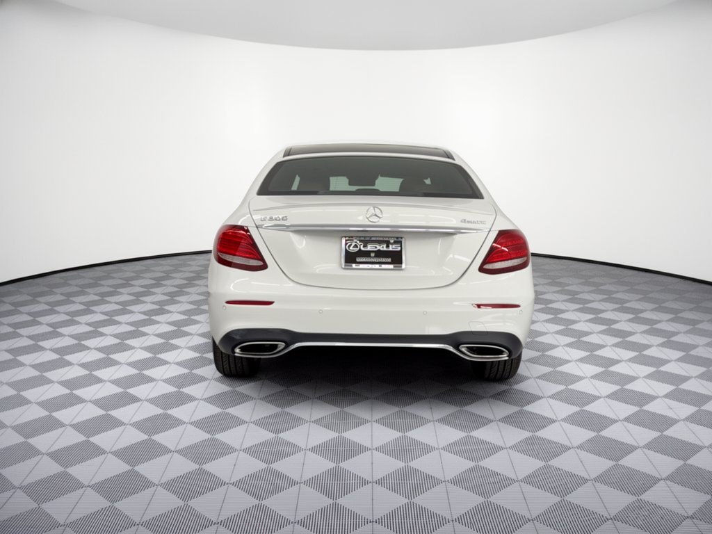 Used 2018 Mercedes-Benz E 300 4MATIC image 11