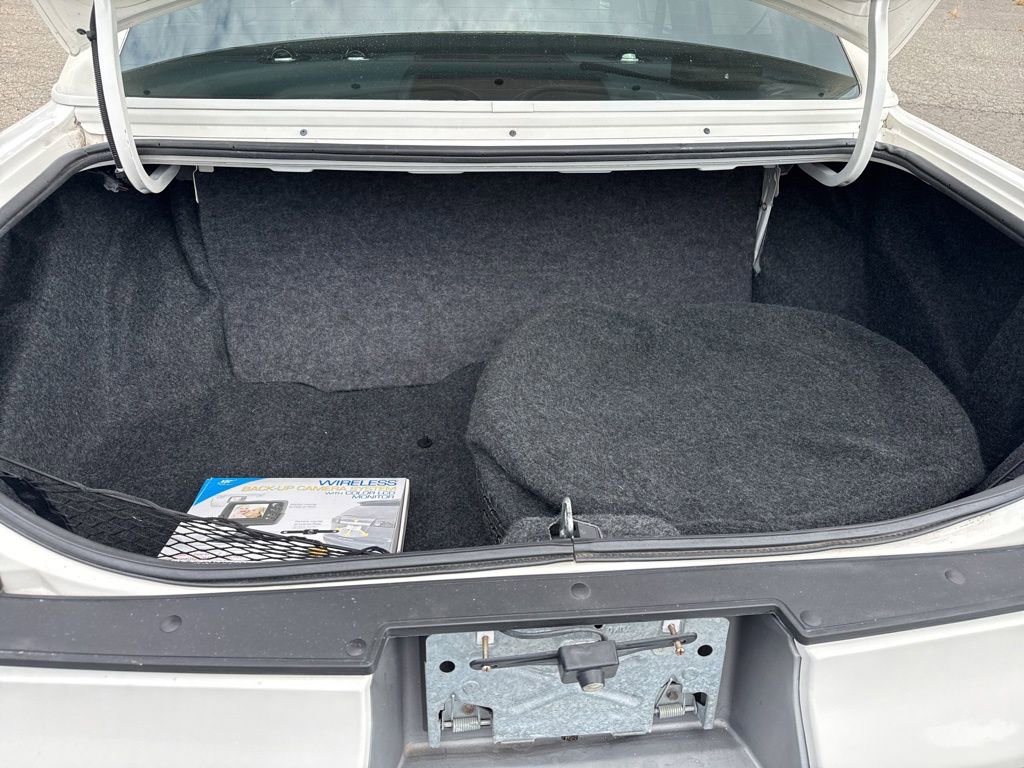 Used 1995 Cadillac Fleetwood Brougham image 22