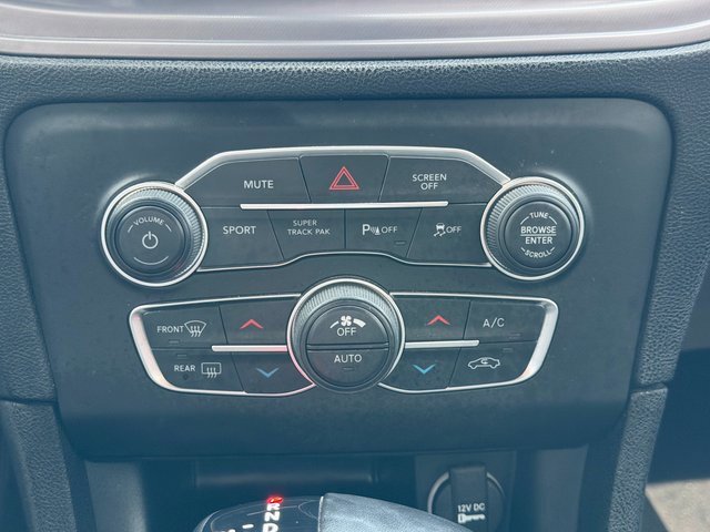 Used 2023 Dodge Charger SXT w/ Blacktop Package image 28