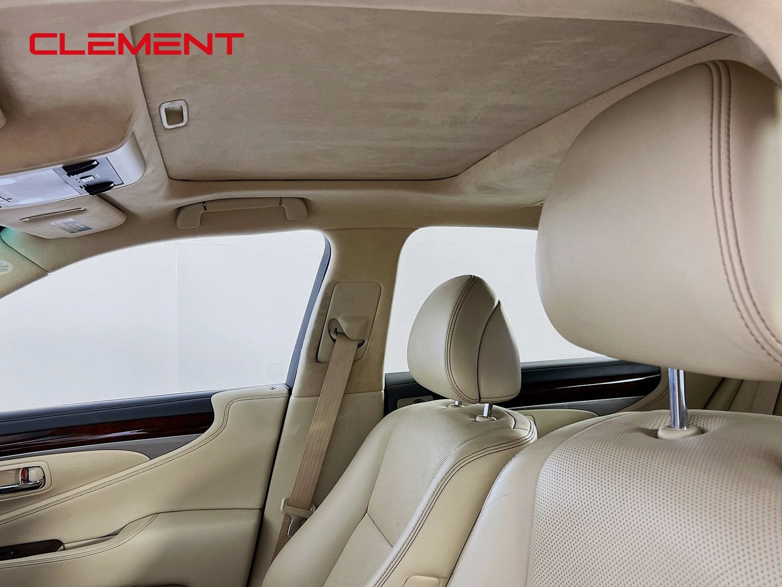 Used 2017 Lexus LS 460 w/ Comfort Package RWD image 24