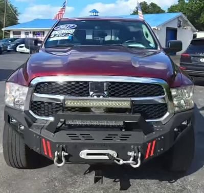 Used 2017 RAM 1500 Classic SLT AWD/4WD image 7