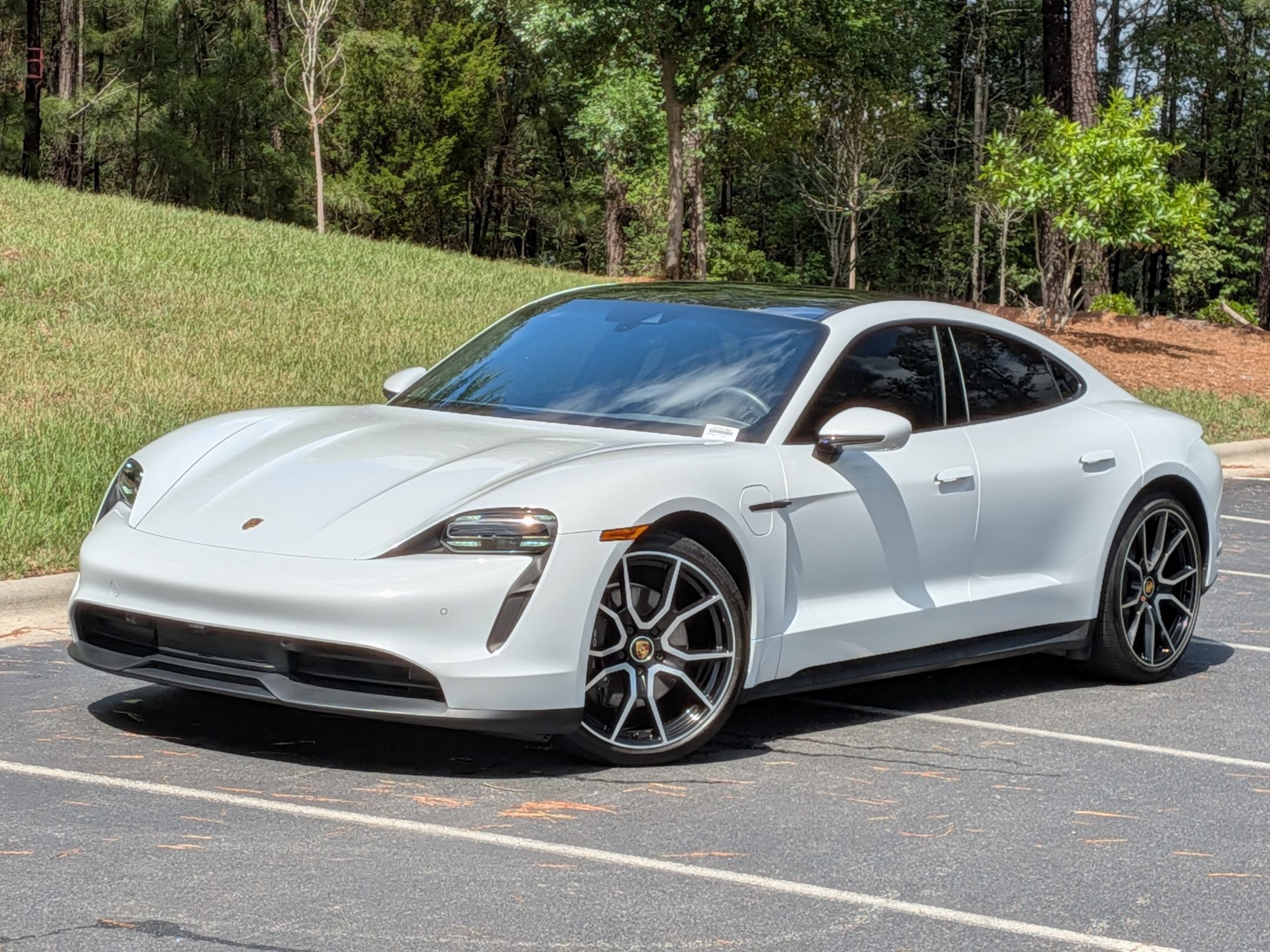 Certified 2023 Porsche Taycan RWD image 1