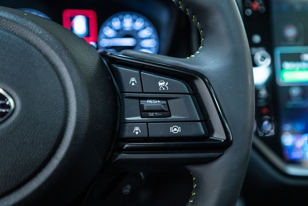 Used 2025 Subaru Ascent Bronze Edition image 21