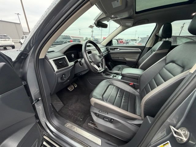Used 2022 Volkswagen Atlas SEL Premium AWD/4WD image 6