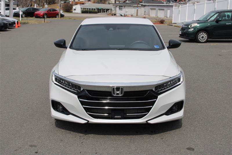 Used 2022 Honda Accord Sport image 3