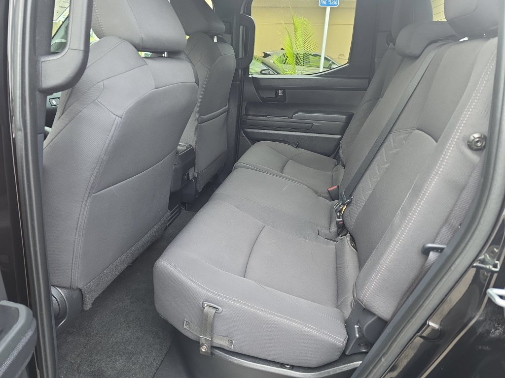 Used 2024 Toyota Tacoma SR5 AWD/4WD image 22