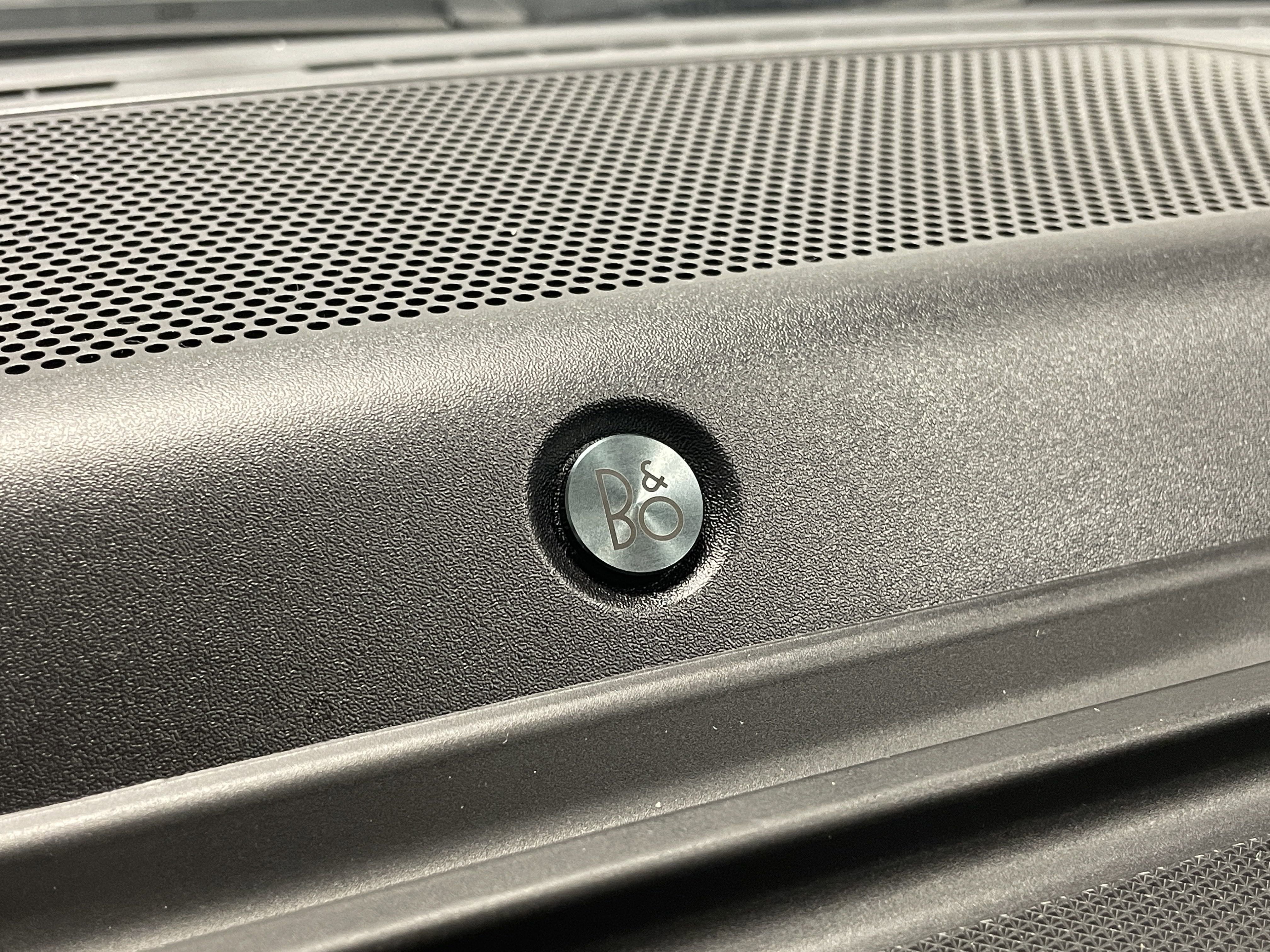 Used 2024 Ford F150 Platinum image 8