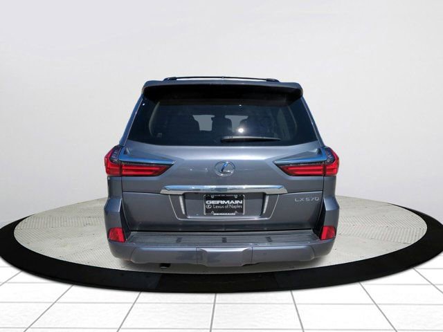 Used 2019 Lexus LX 570 4WD image 4