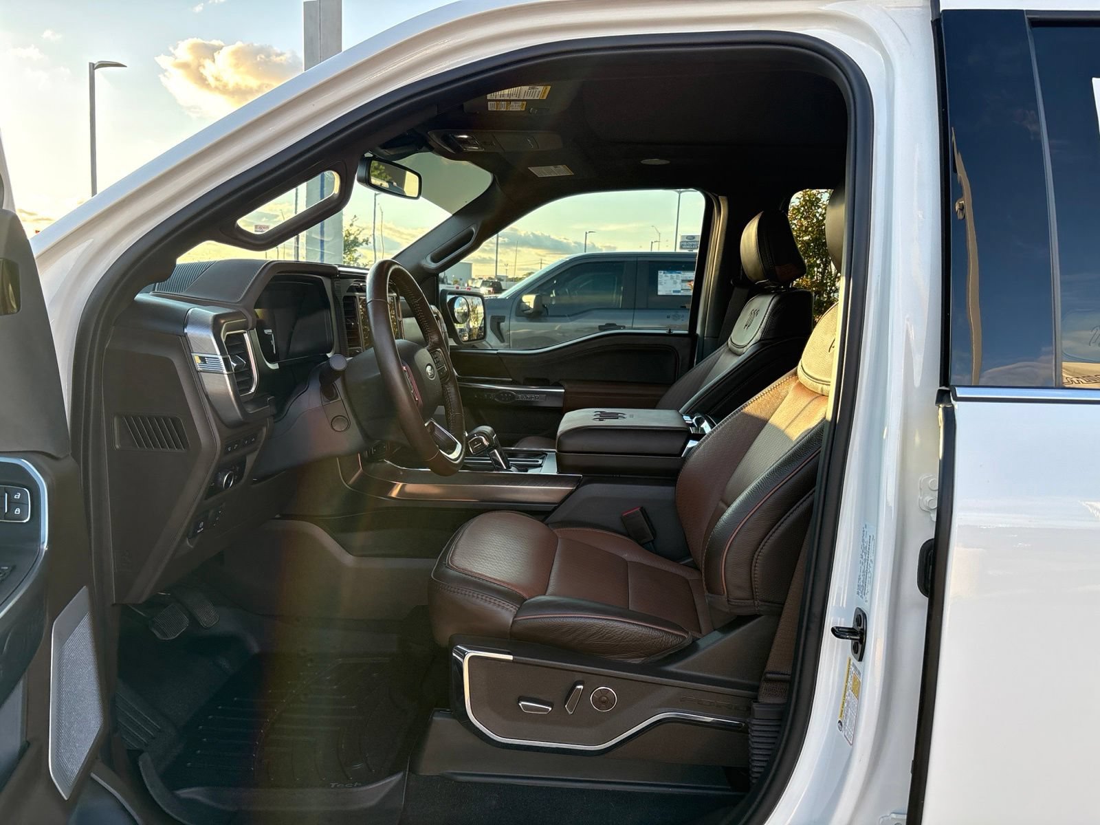 Certified 2024 Ford F150 King Ranch AWD/4WD image 15