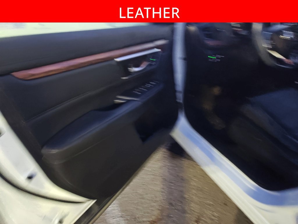 Used 2020 Honda CR-V Touring image 5