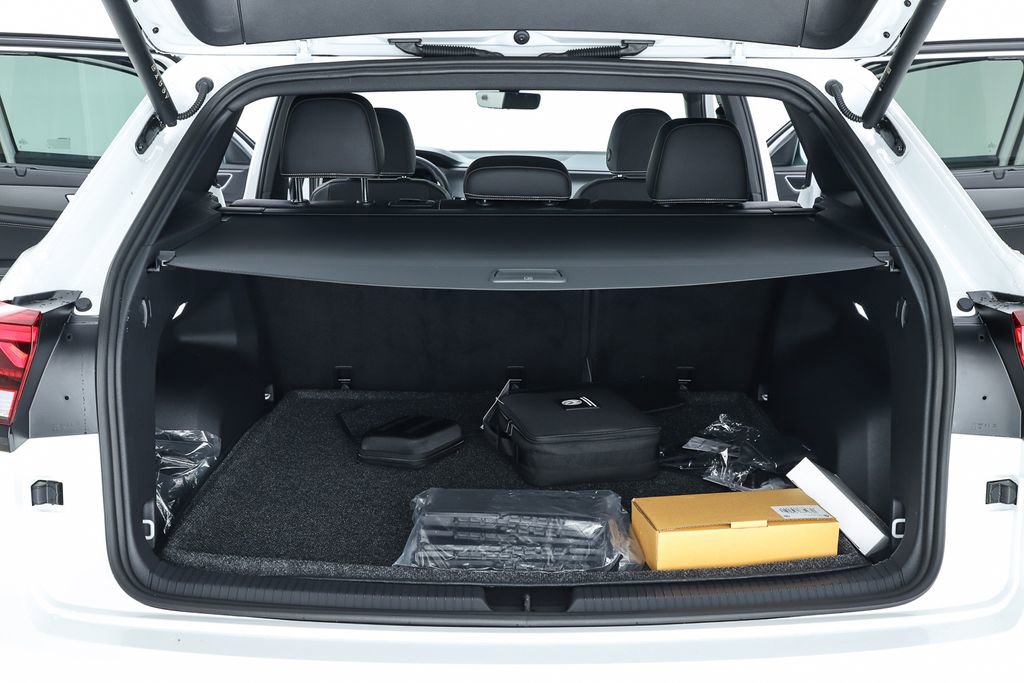 New 2026 Volkswagen Atlas Cross Sport SEL R-Line image 66