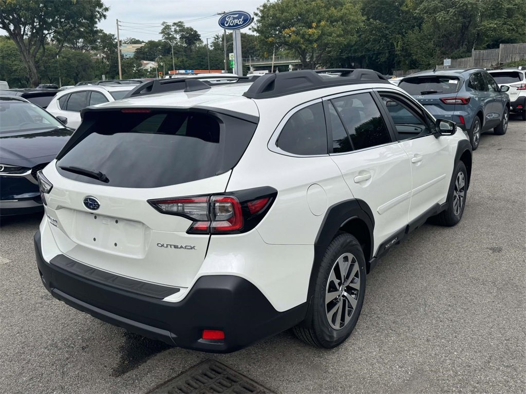 New 2025 Subaru Outback Premium image 6