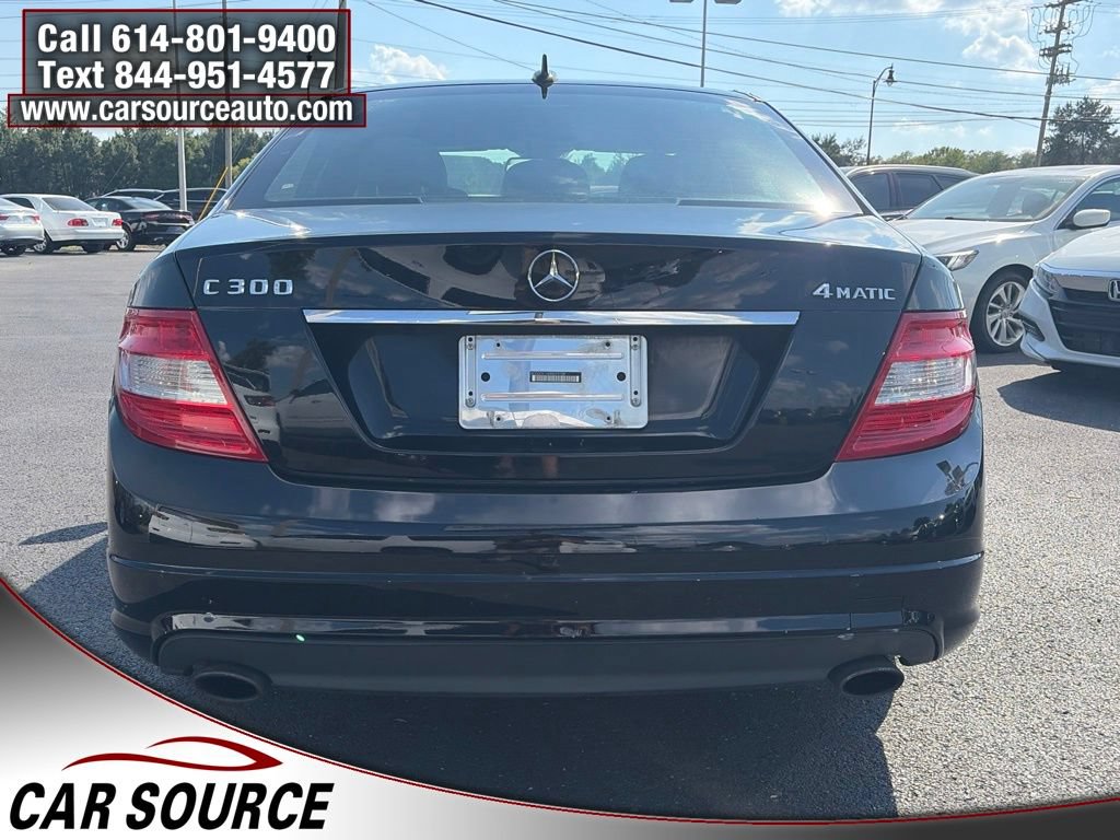 Used 2009 Mercedes-Benz C 300 4MATIC Sedan image 4