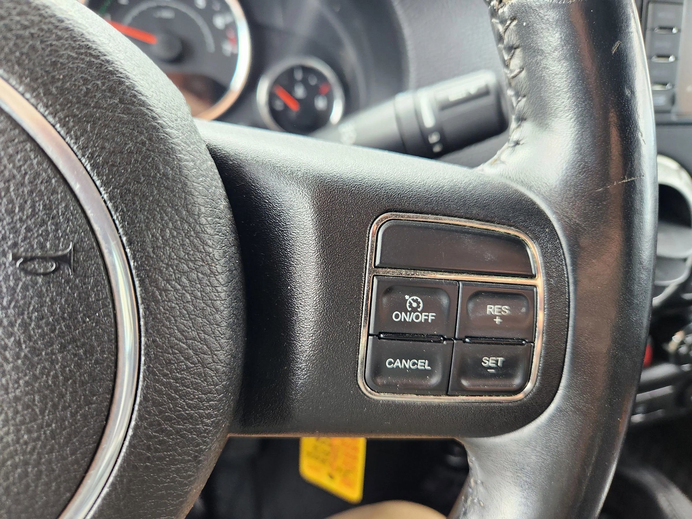 Used 2012 Jeep Wrangler Sahara image 28