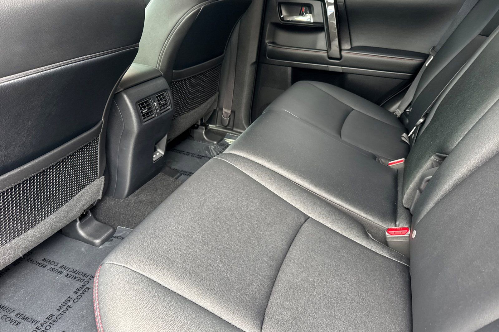 Used 2024 Toyota 4Runner TRD Off-Road Premium w/ TRD Black Wheel Package (TMS) AWD/4WD image 15