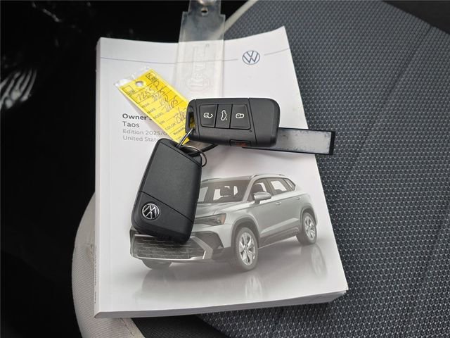 Used 2025 Volkswagen Taos S image 25